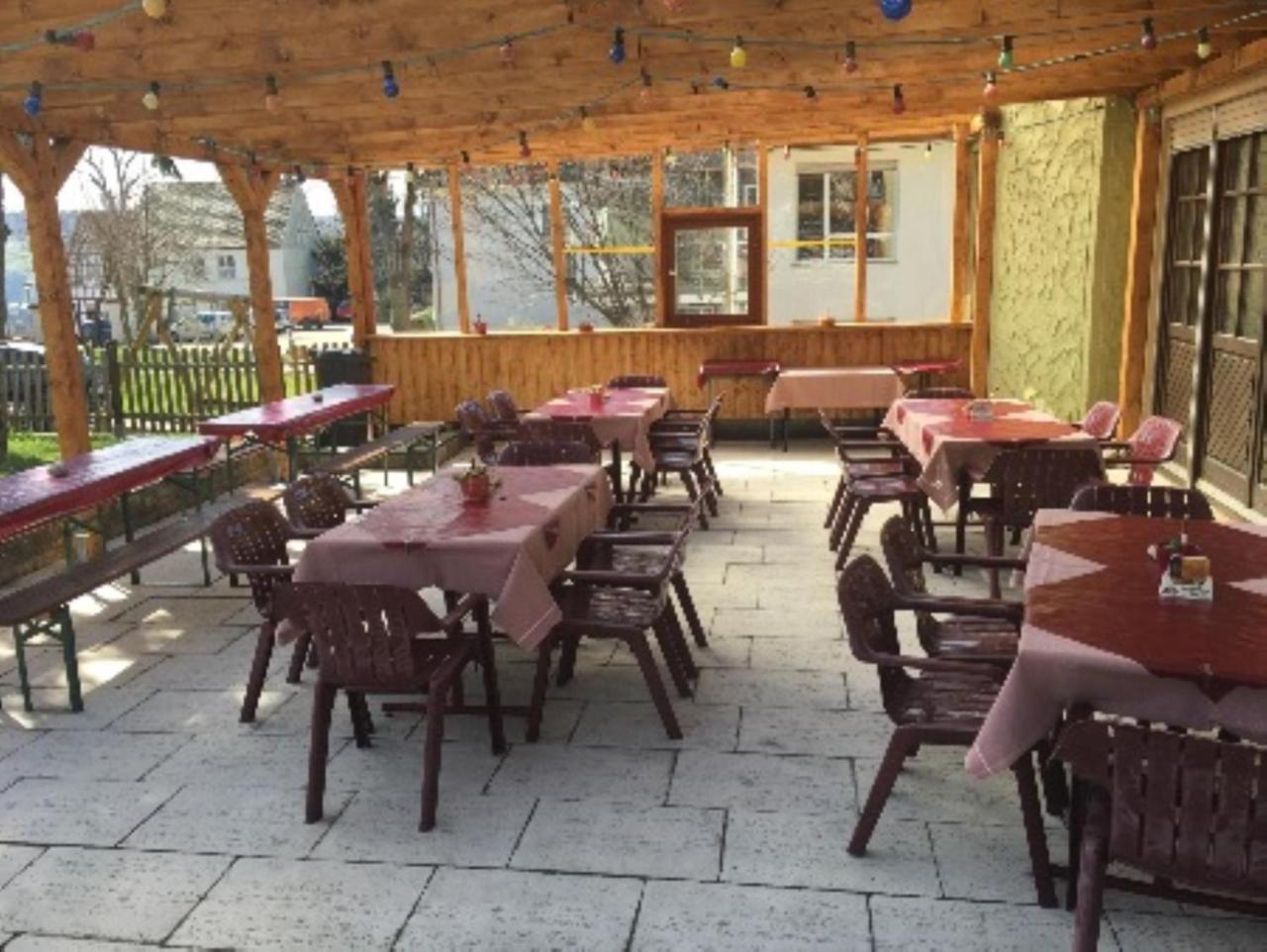 Landgasthof Zur Krone Krautheim Bagian luar foto